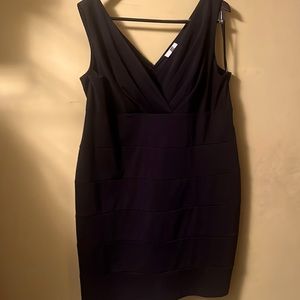 Fashion big comfy and sophisticated midi tank dress. Worn twice size 22w